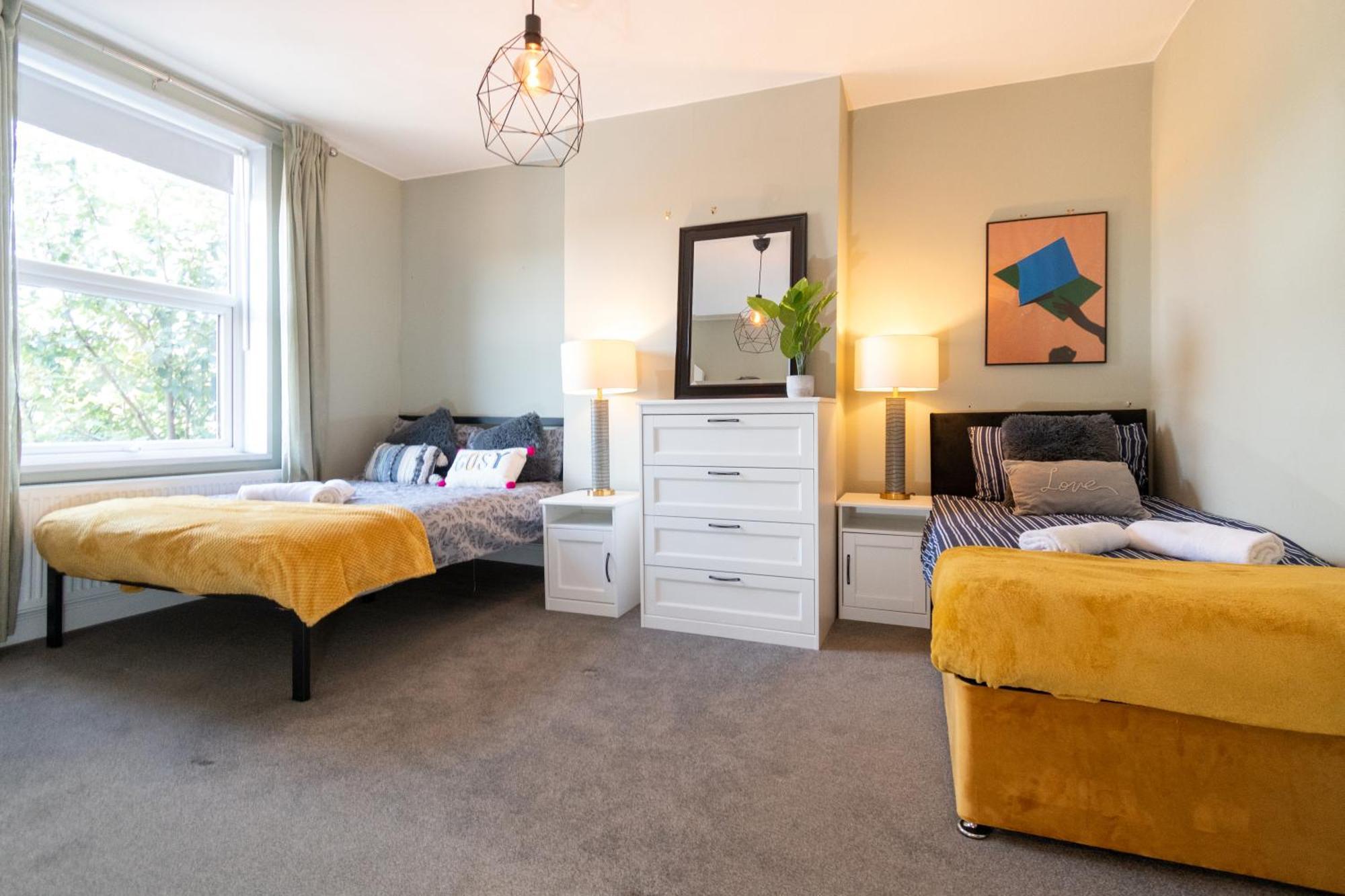 Host & Stay - Argie House Leeds  Bagian luar foto